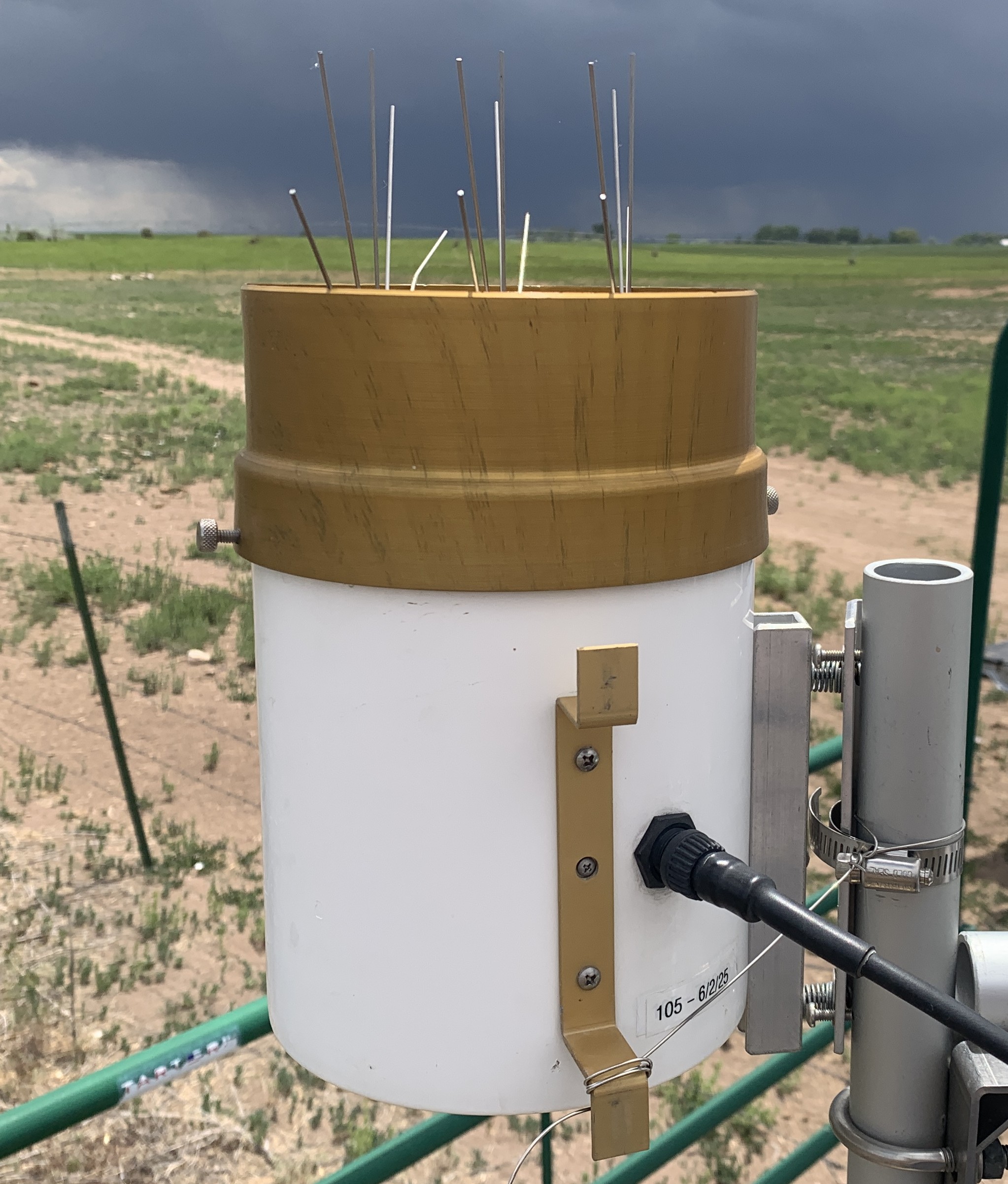 Texas Electronics Tipping Bucket (TE-525)